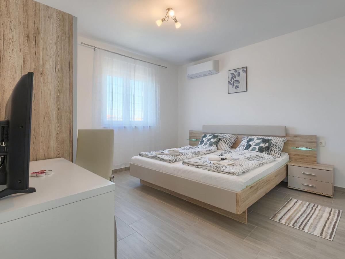 Holiday Home Villa Zirdum By Interhome Nova Vas (Porec) Exterior foto