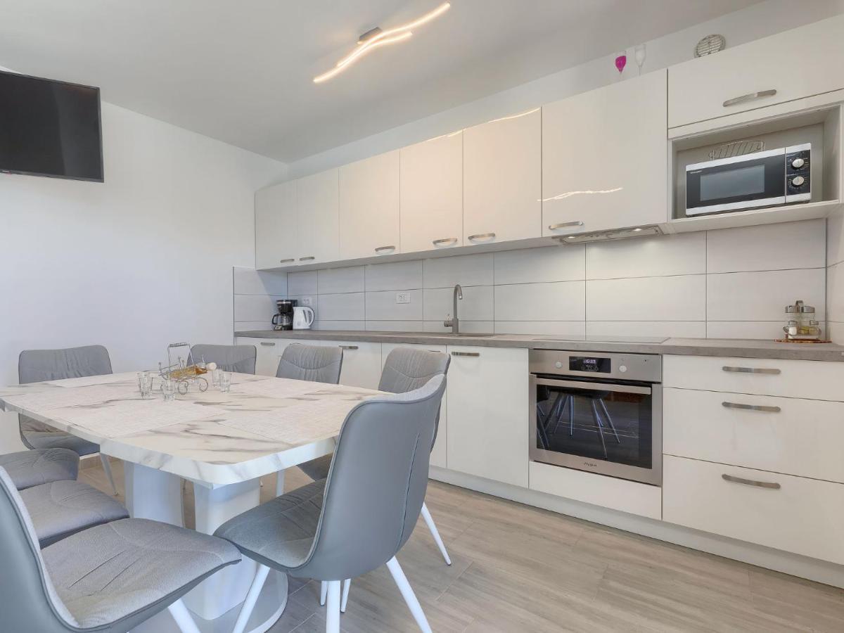 Holiday Home Villa Zirdum By Interhome Nova Vas (Porec) Exterior foto