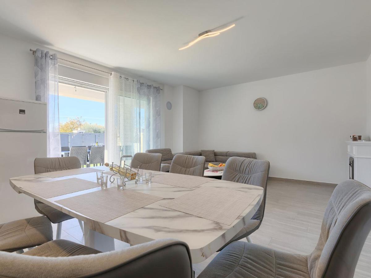 Holiday Home Villa Zirdum By Interhome Nova Vas (Porec) Exterior foto