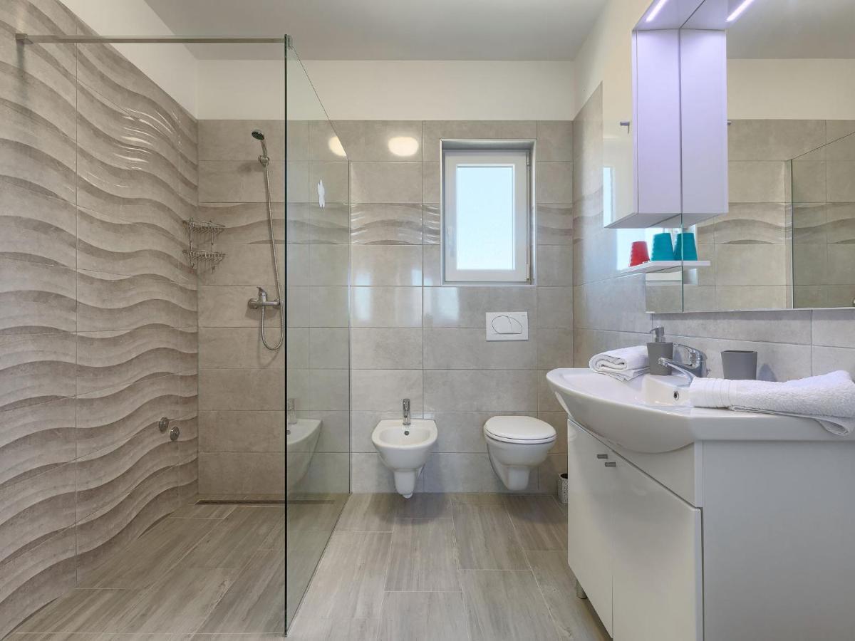 Holiday Home Villa Zirdum By Interhome Nova Vas (Porec) Exterior foto