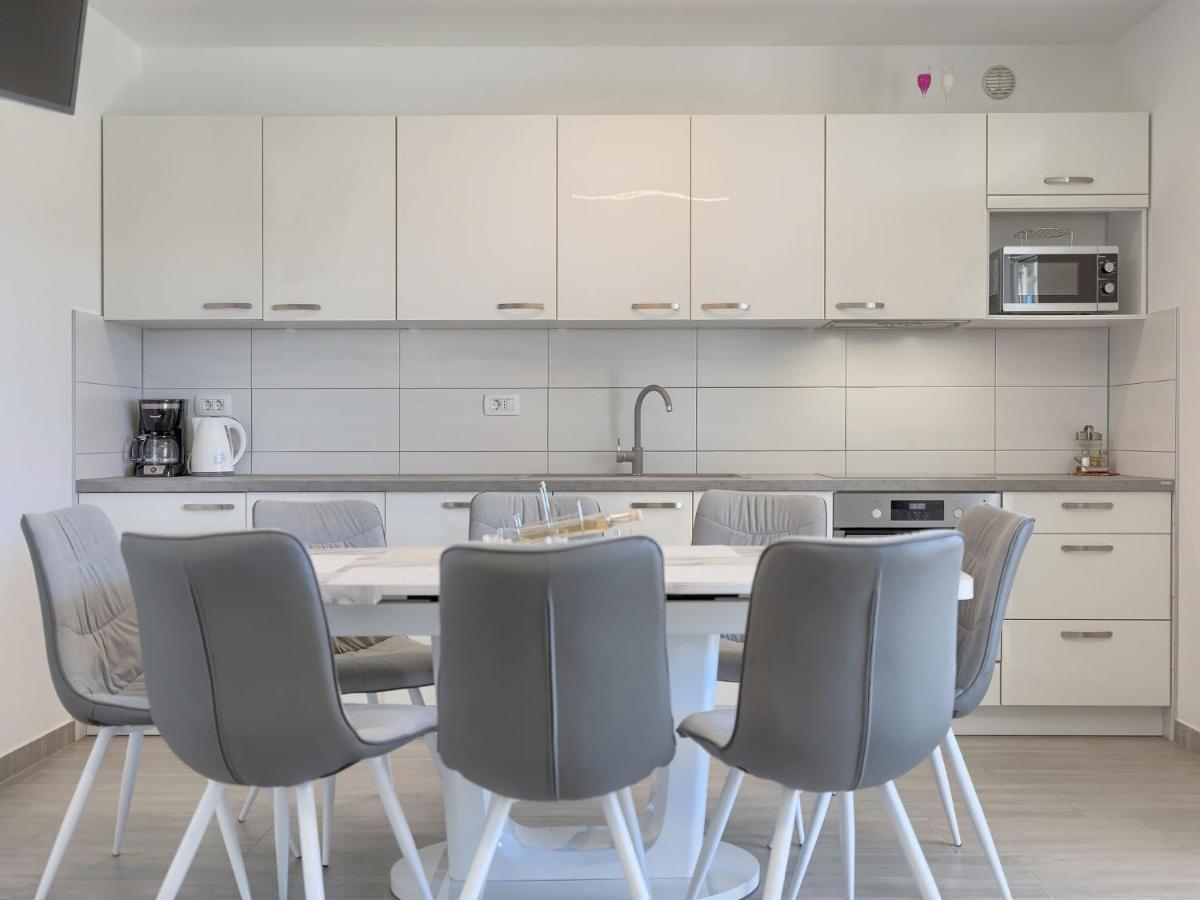 Holiday Home Villa Zirdum By Interhome Nova Vas (Porec) Exterior foto