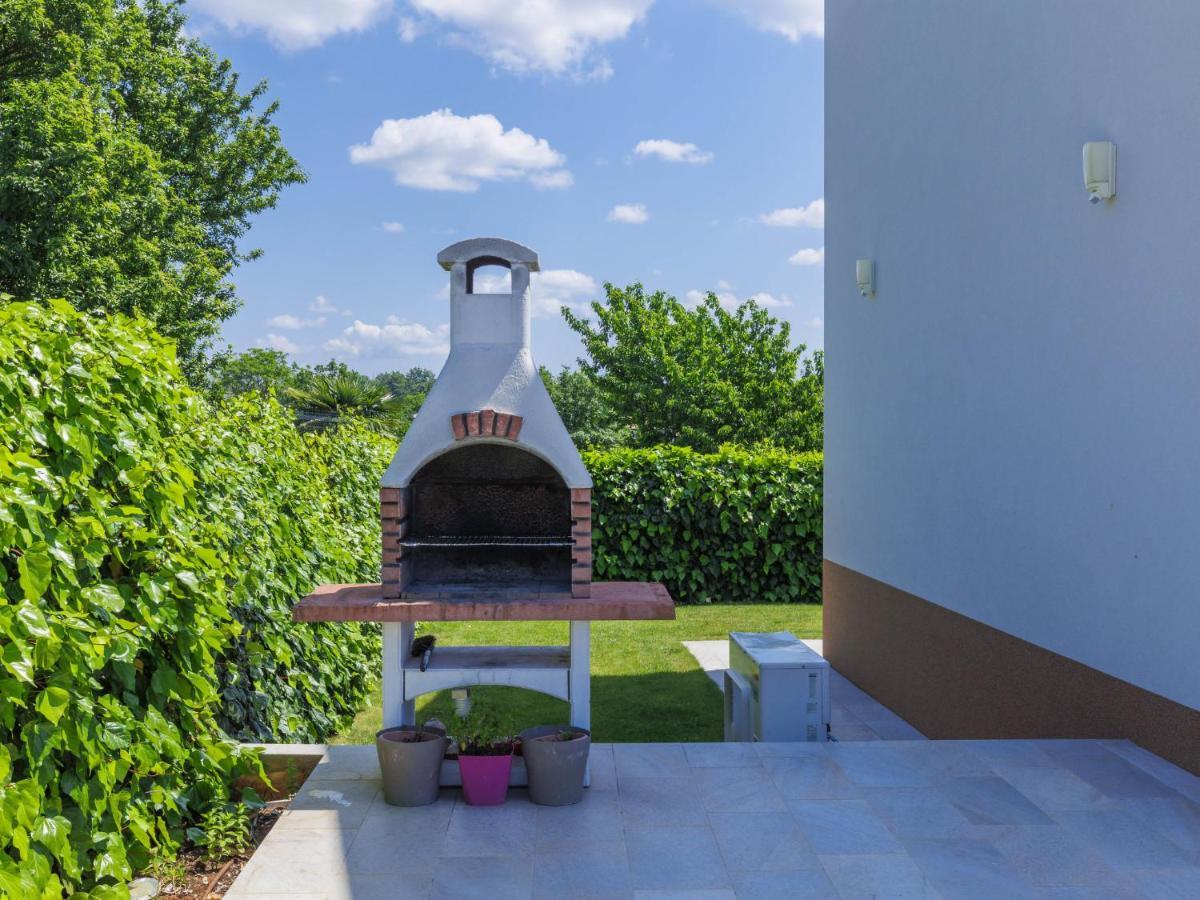 Holiday Home Villa Zirdum By Interhome Nova Vas (Porec) Exterior foto